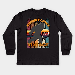 Bigfoot Loves Vintage 1973 Kids Long Sleeve T-Shirt